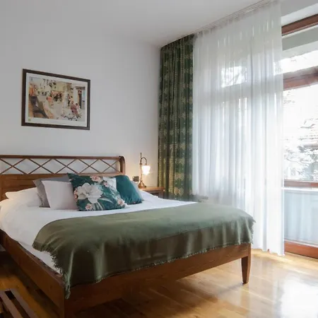 Aparthotel Hornigold 